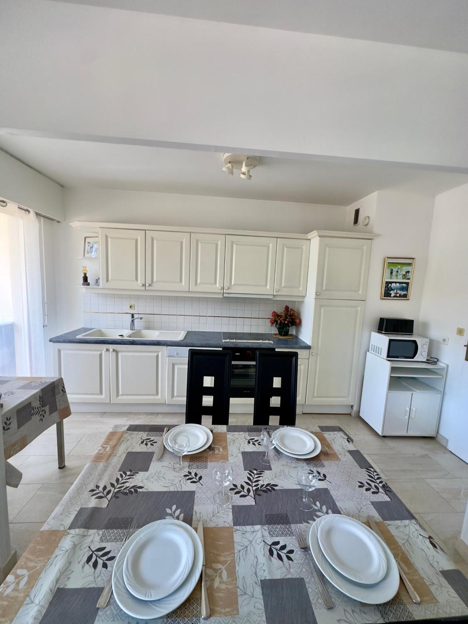 Appartement 2 Pieces Cavalaire Sur Mer 60M2 Zewnętrze zdjęcie